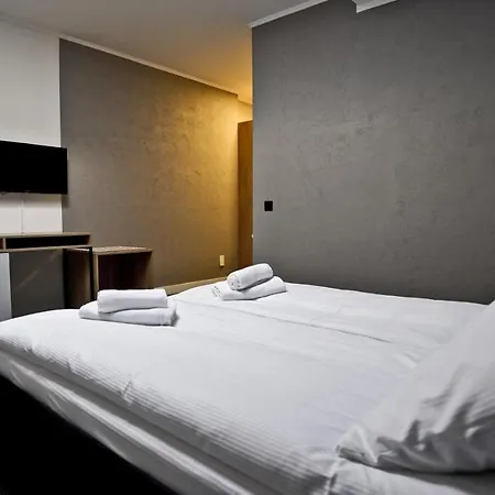 Made In Napoli By Siervo Miedzyborz Neumittelwalde