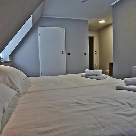 Made In Napoli By Siervo Miedzyborz Neumittelwalde