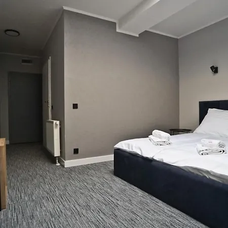 Made In Napoli By Siervo Międzybórz *