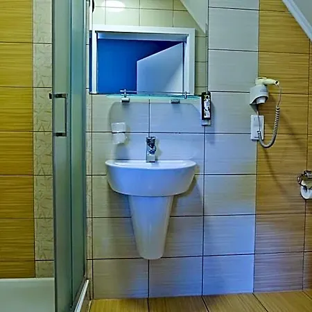 Hotel Made In Napoli By Siervo Miedzyborz Miedzyborz (Olesnica)
