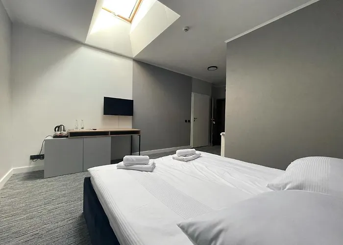 Made In Napoli By Siervo Miedzyborz Hotel Miedzyborz (Olesnica)