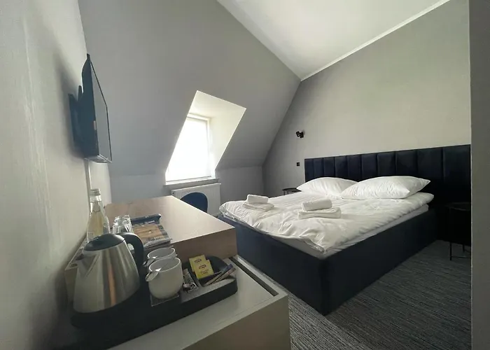 Made In Napoli By Siervo Miedzyborz 酒店 Neumittelwalde