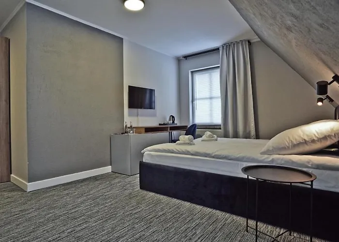 Made In Napoli By Siervo Miedzyborz * Neumittelwalde