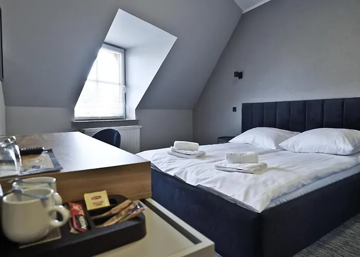 Made In Napoli By Siervo Miedzyborz *