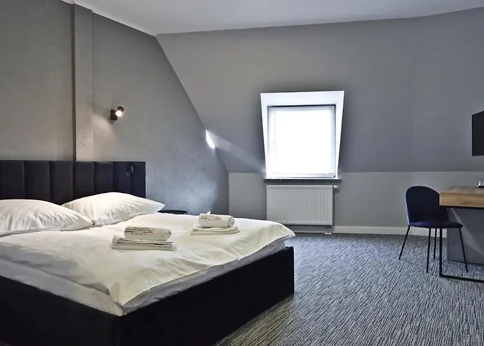 Made In Napoli By Siervo Miedzyborz 酒店 Neumittelwalde